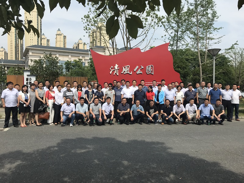伟德体育 - 综合体育赛事平台|奥体中心合作伙伴